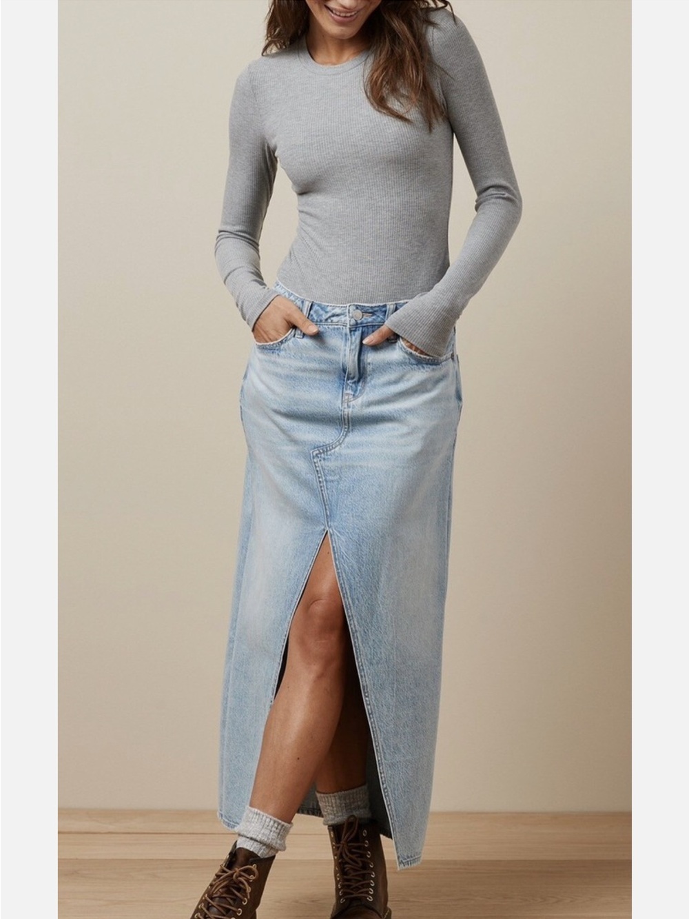 American Eagle Crew Neck Long Sleeve Bodysuit Gray Ribbed Knit